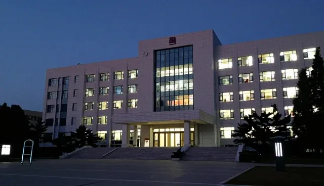 prompt交易怎么提现到微信：常见误区与正确操作指南